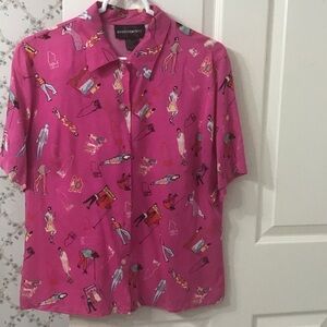 Requirements Sz M Vibrant Pink Parisian Fashion Design w/ Versatile Wear Sleeves